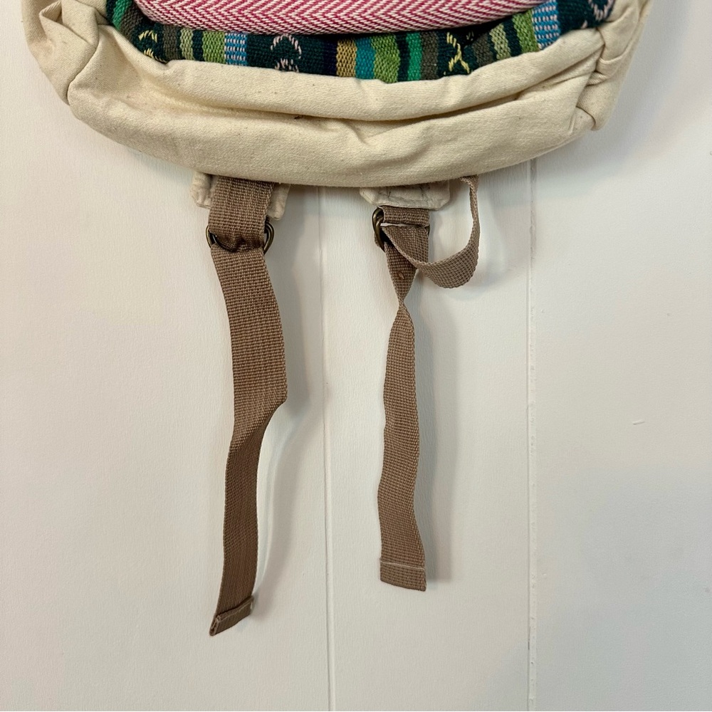 Himalayan Hemp Backpack - Picture 2 of 8